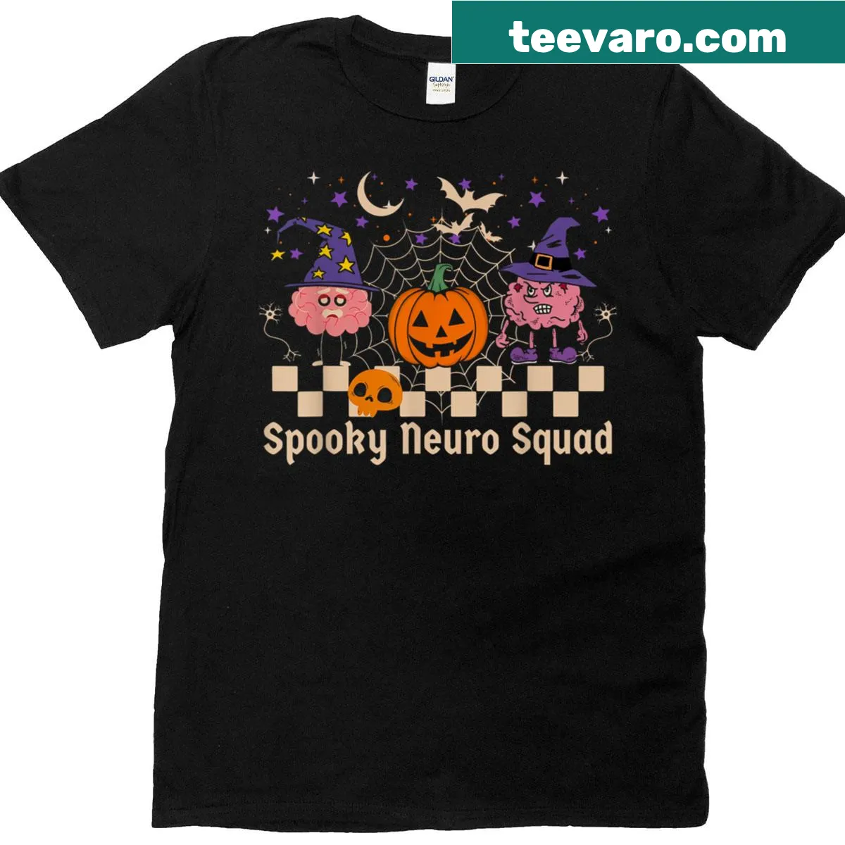 Halloween T-shirt with a brain pumpkin illustration for nurses. — on a men's t-shirt