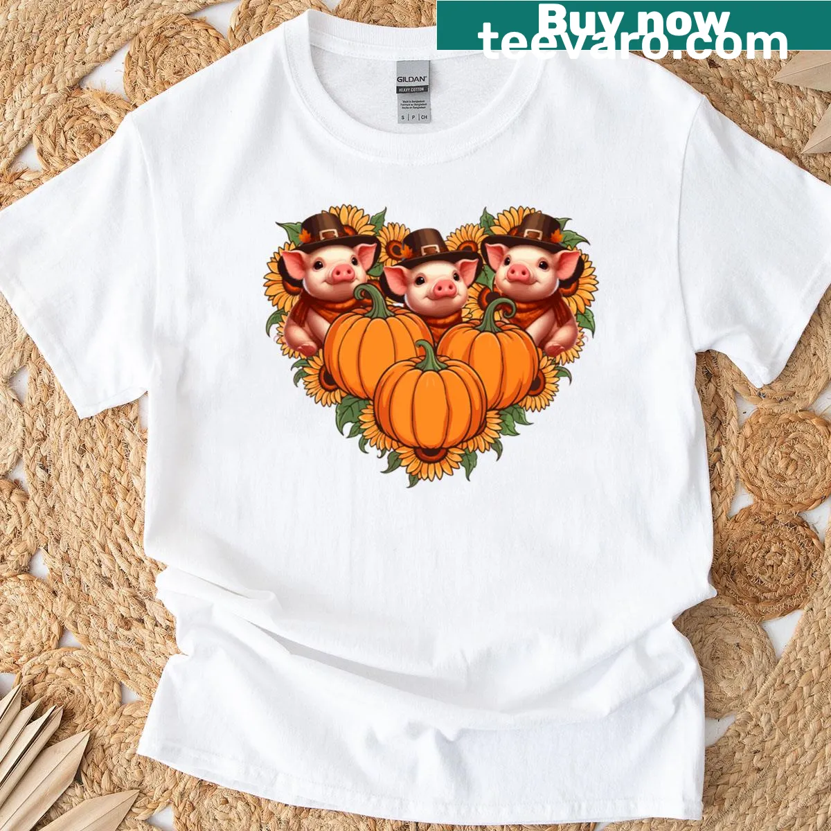 Cute Thanksgiving t-shirt featuring three pigs in pilgrim attire with pumpkins — on a men's t-shirt