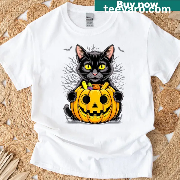 Cute Halloween shirt with black cat and jack-o'-lantern illustration