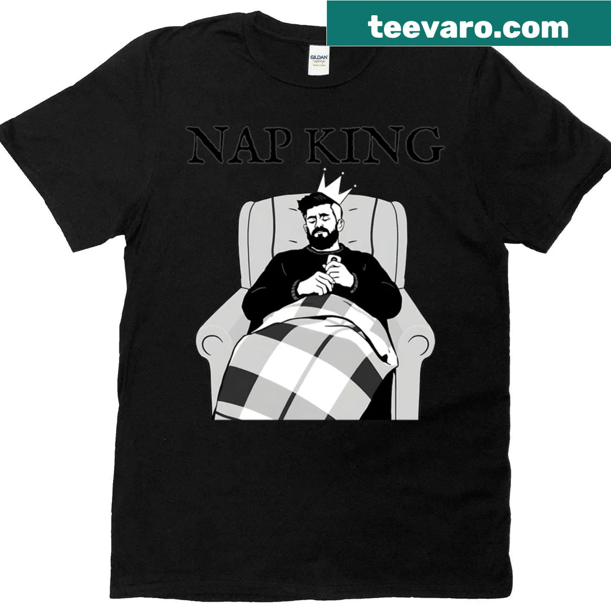 Oversized T-shirt with 'Nap King' design for fathers — on a men's t-shirt