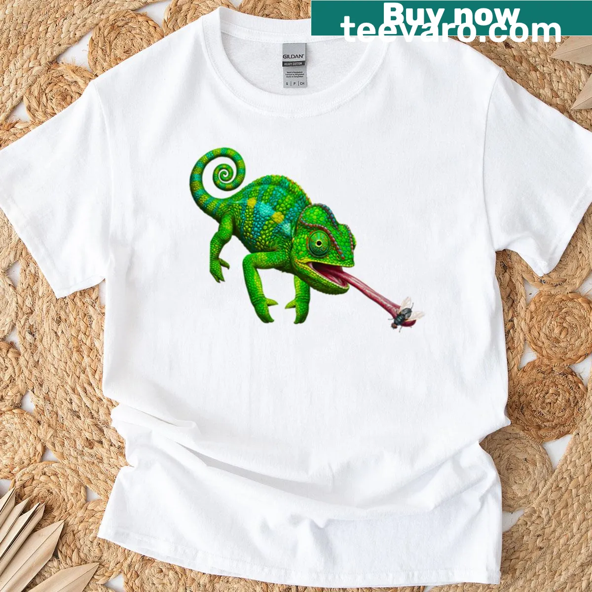 Oversized shirt featuring a playful chameleon graphic — on a men's t-shirt