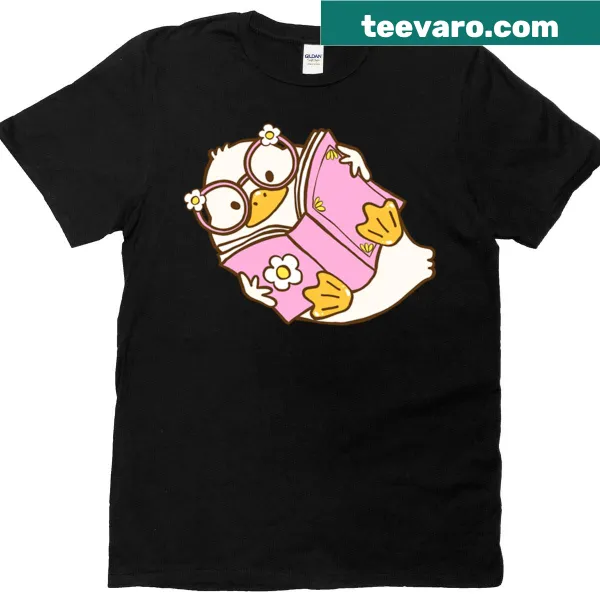 Cute t-shirt with a reading goose illustration