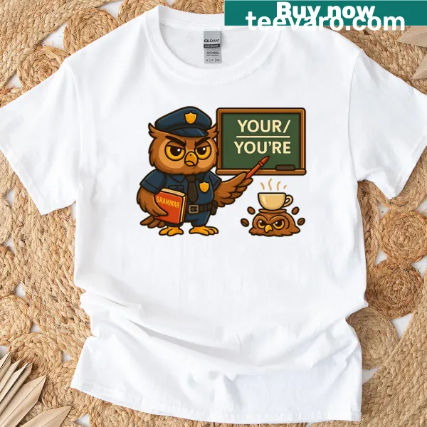 Funny cartoon owl grammar police t-shirt for teachers