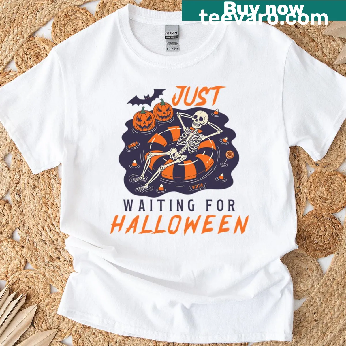 Cartoon skeleton waiting for Halloween illustration — on a men's t-shirt