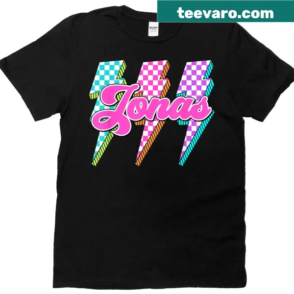 Vintage-style t-shirt featuring a checkered pattern and lightning bolt with 'I Love Jonas' text.