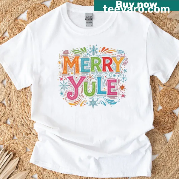 Oversized t-shirt with festive Yule design