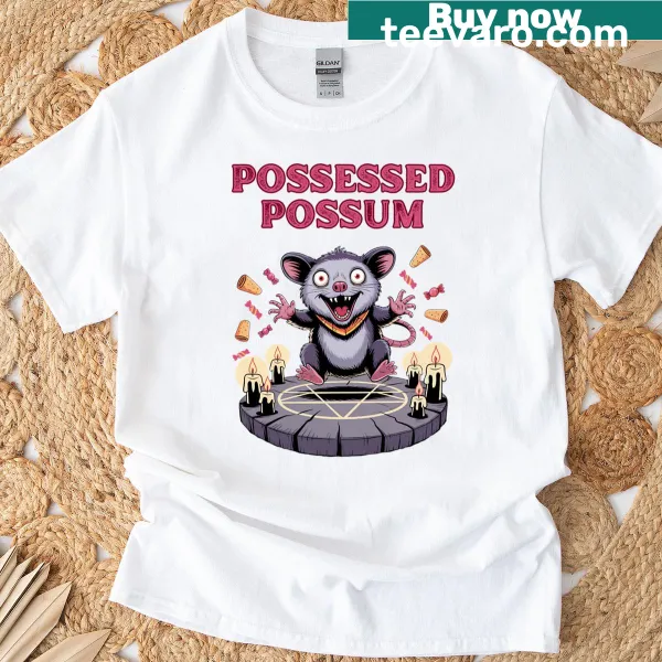 Funny creepy possum T-shirt for Halloween