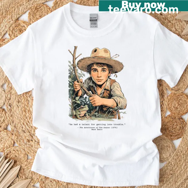 Vintage Tom Sawyer children's book T-shirt with classic illustrations