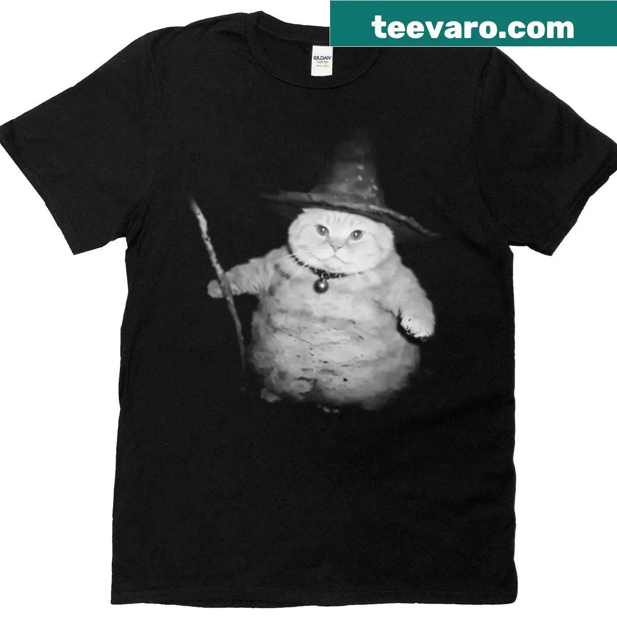 Funny wizard cat Halloween t-shirt with cartoon design — on a men's t-shirt