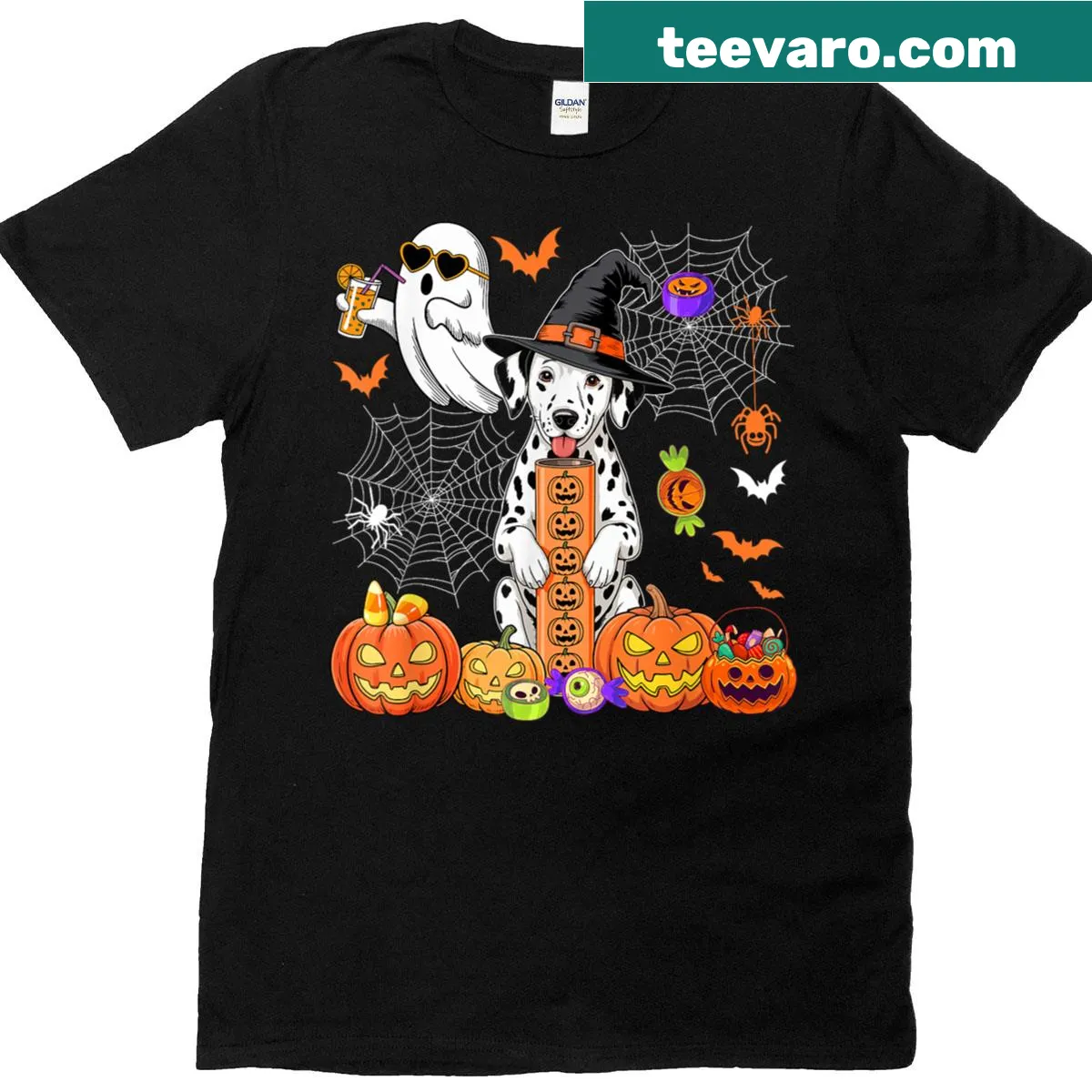 Dalmatian in witch costume with coffee and ghosts for Halloween — on a men's t-shirt