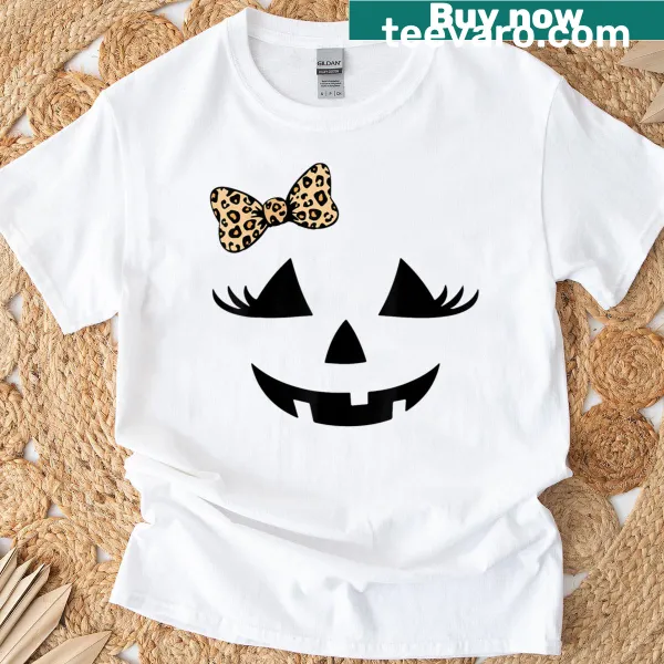 Halloween t-shirt with a cute jack-o-lantern face and leopard print bow