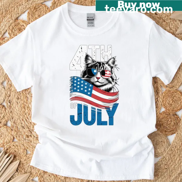 Fun 4th Of July cat t-shirt with shades design