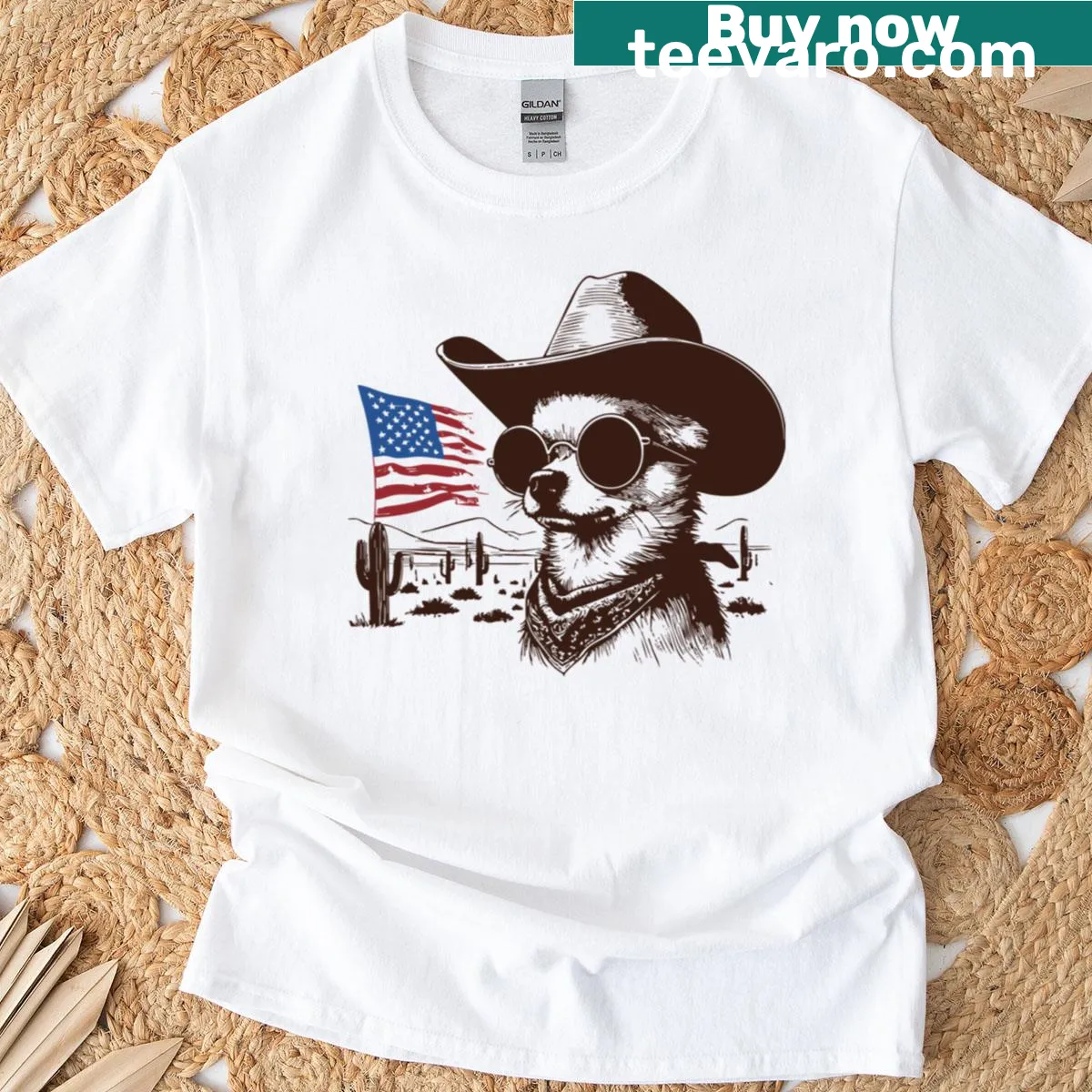 Cute Chihuahua illustration for the 4th of July on a t-shirt — on a men's t-shirt