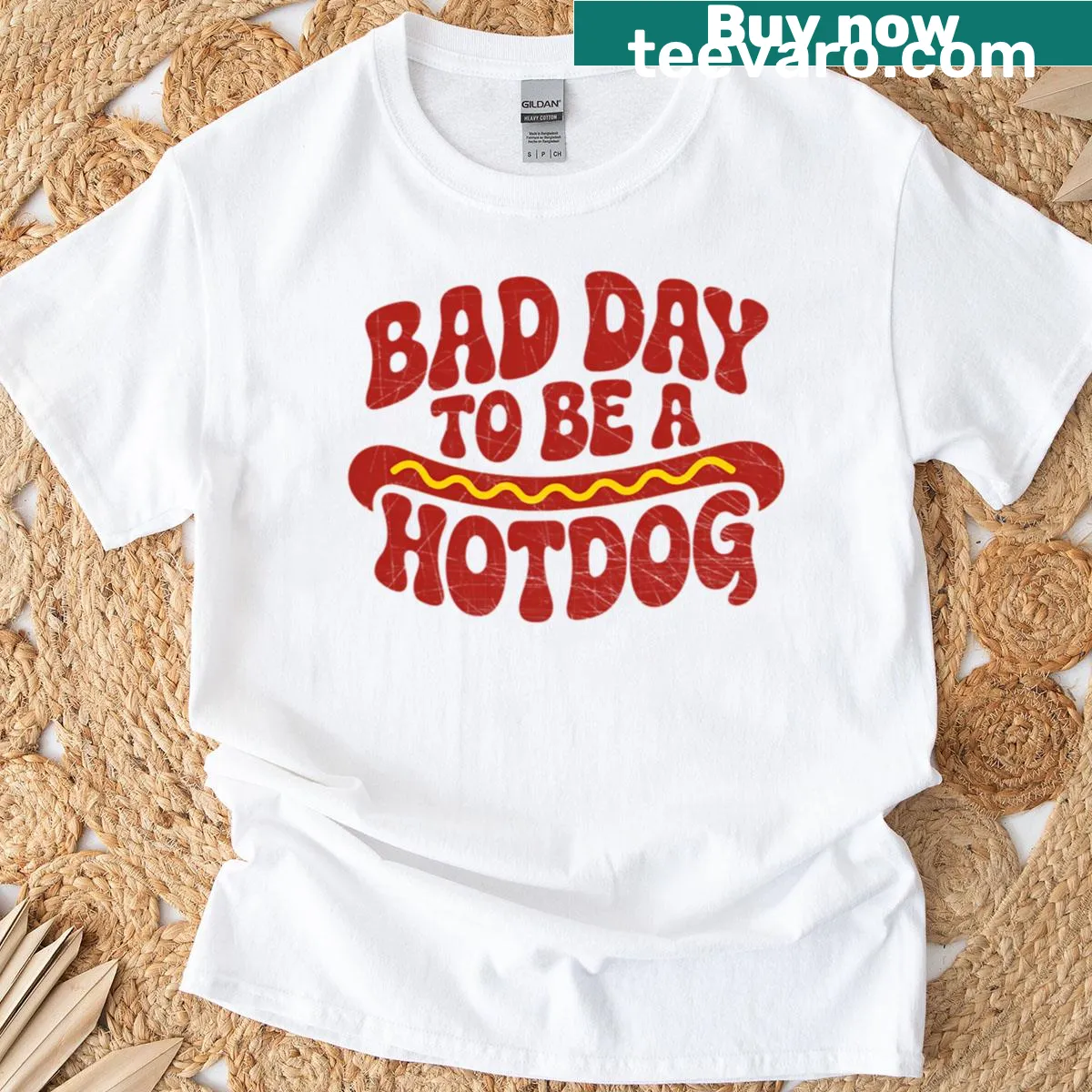 Funny retro 4th of July t-shirt with a cartoon hotdog graphic — on a men's t-shirt