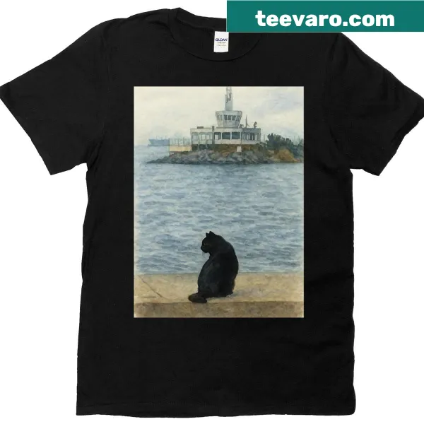 Illustrated t-shirt featuring a black cat on a grey day in Istanbul