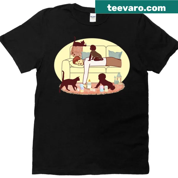 Oversized T-shirt with cartoon cat vs baby illustration