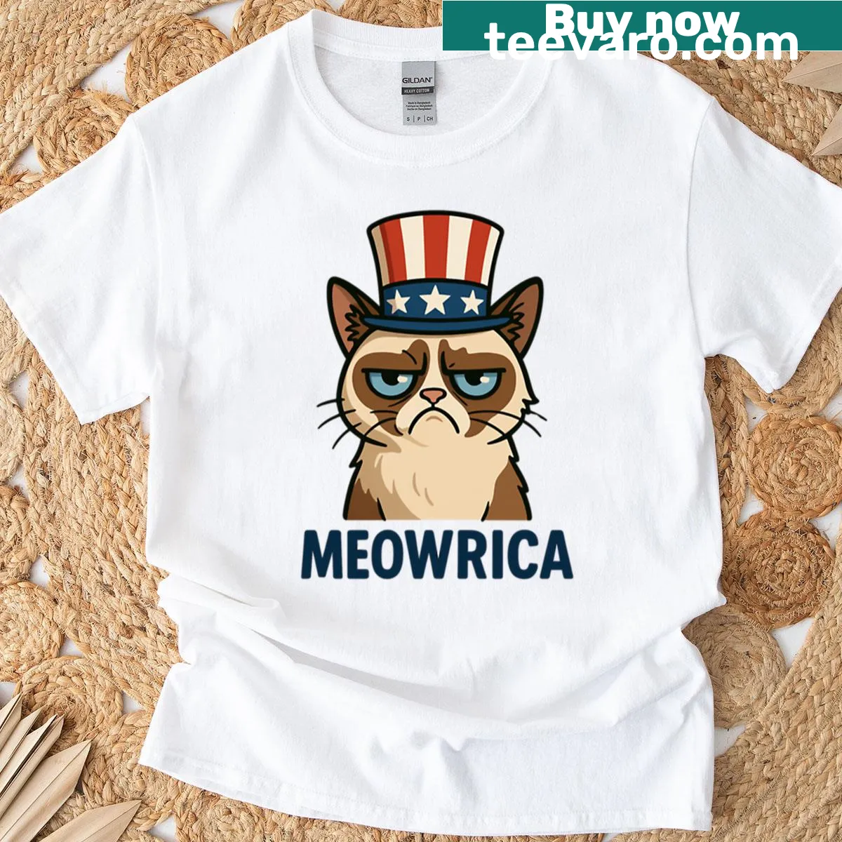 Funny grumpy cat t-shirt with USA flag for 4th of July — on a men's t-shirt