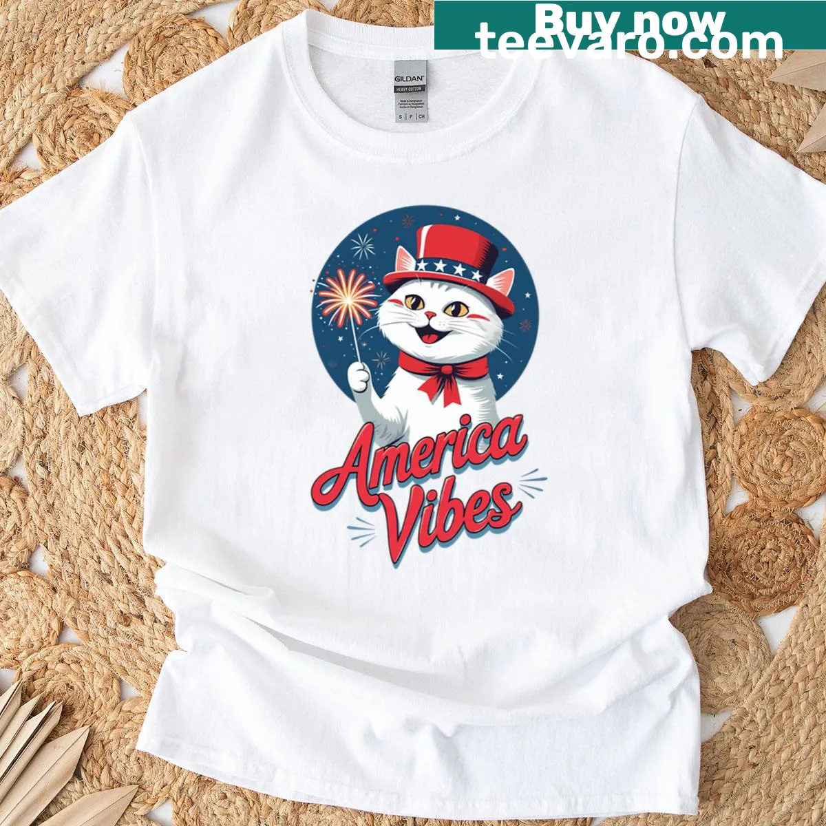Patriotic oversized T-shirt with a white cat for July 4th — on a men's t-shirt
