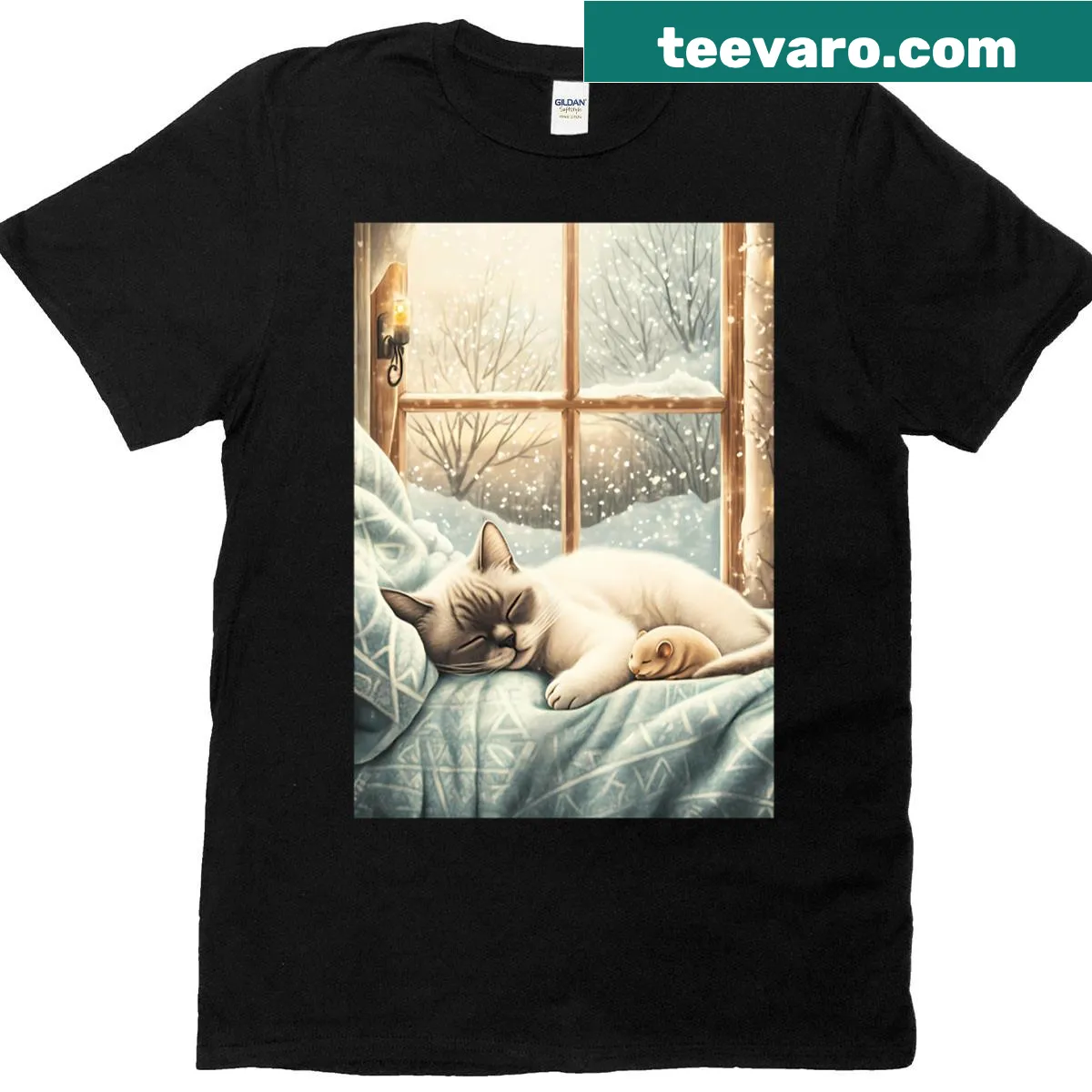 Oversized T-shirt with a Siamese cat and hamster sleeping illustration — on a men's t-shirt