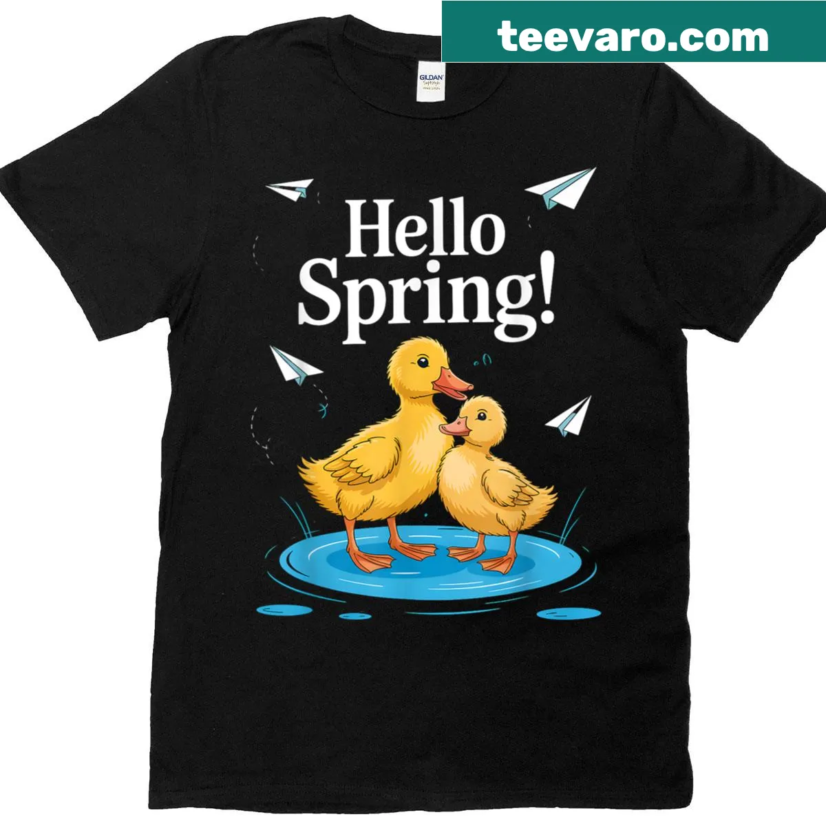 Illustration of cute ducks and ducklings on T-shirt — on a men's t-shirt