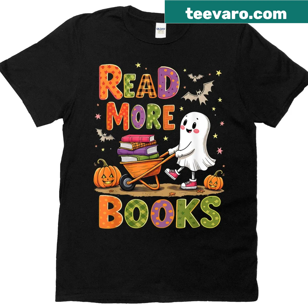 Cute Halloween t-shirt with ghosts and reading quotes — on a men's t-shirt