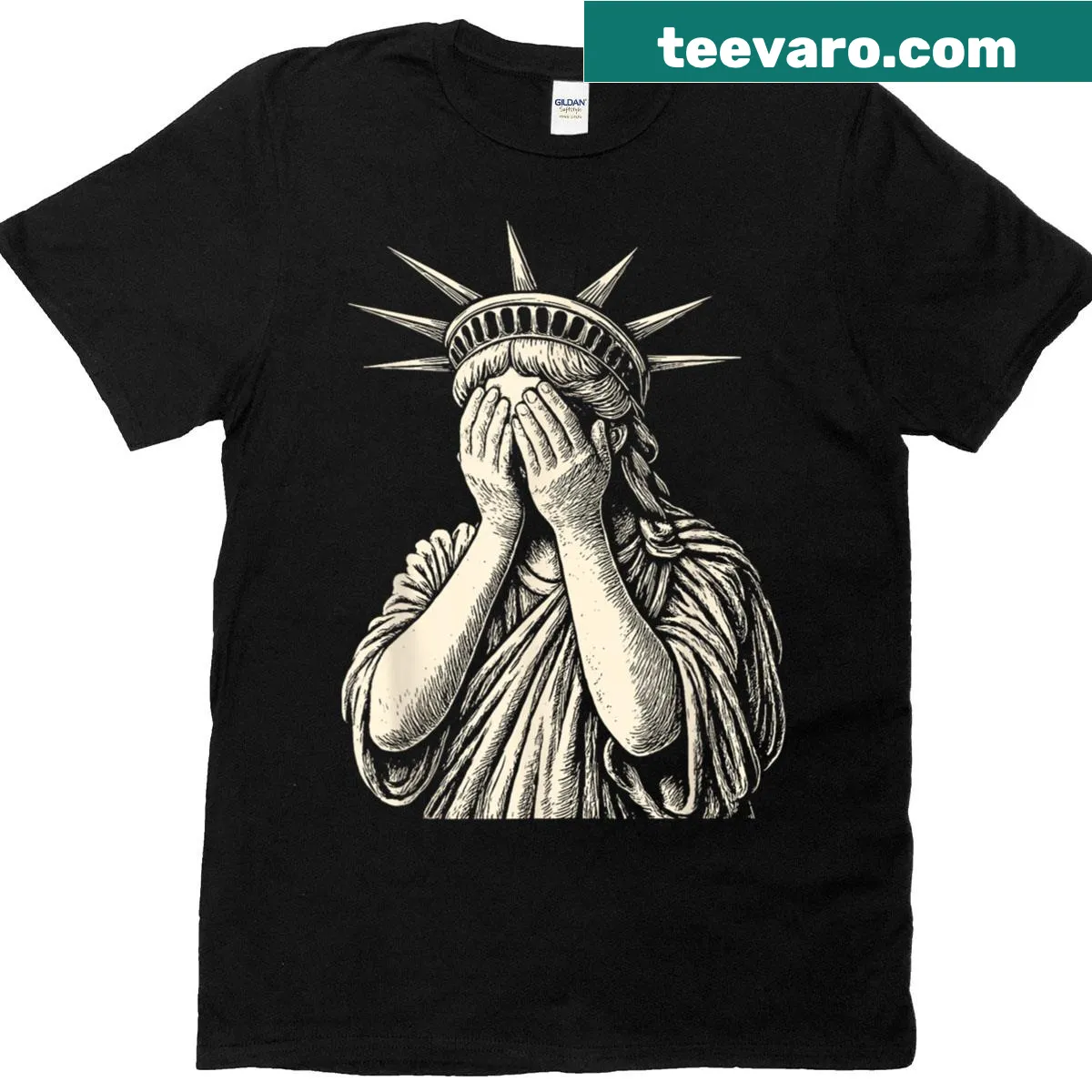 Illustration of Statue of Liberty promoting equality on t-shirt — on a men's t-shirt