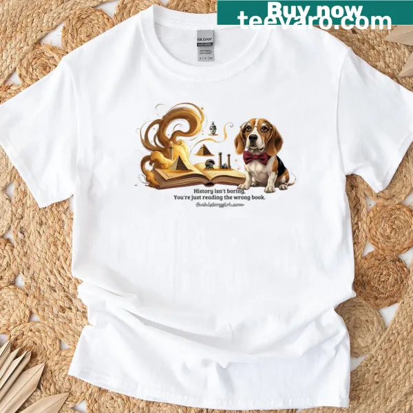 Oversized T-shirt with playful history-themed text design
