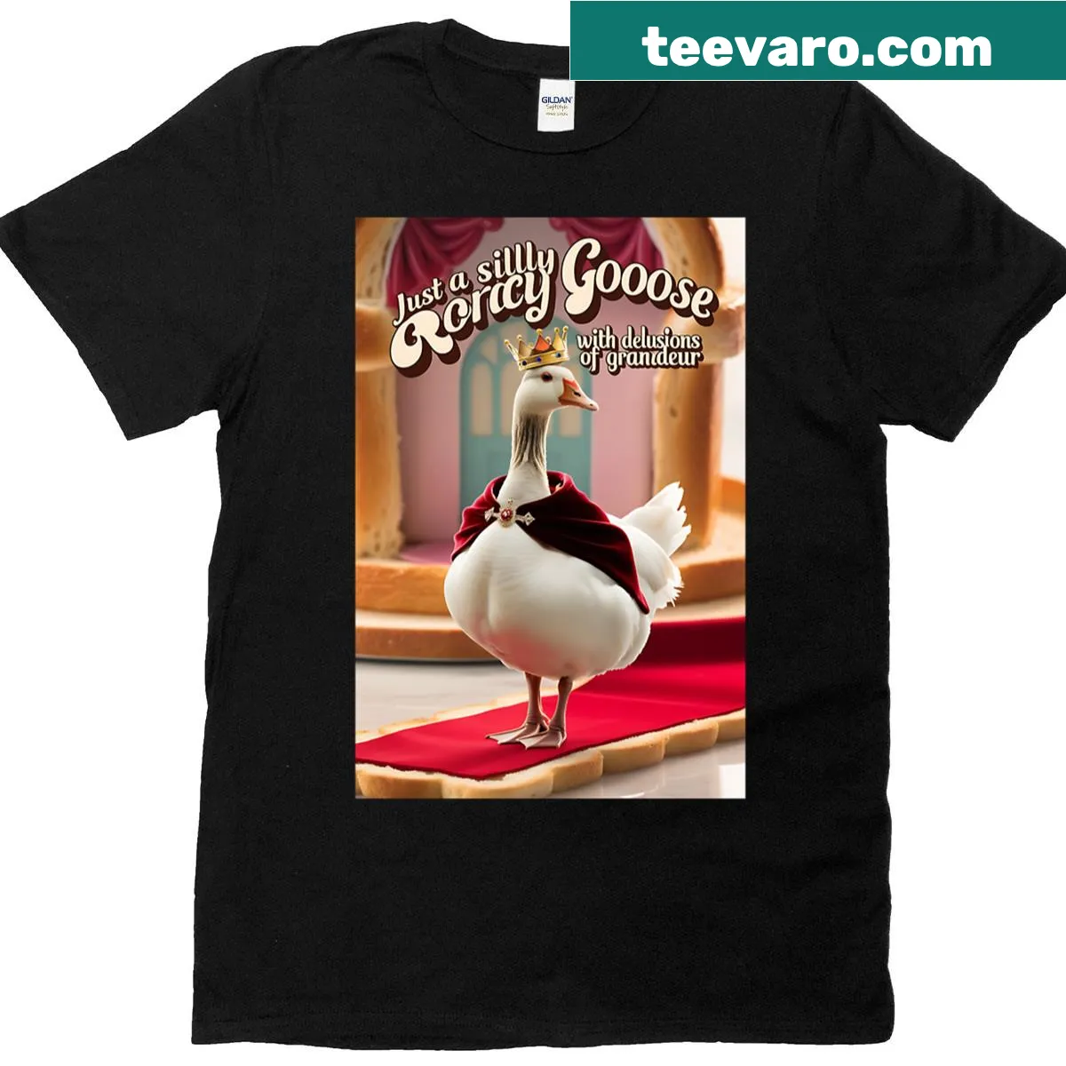 Oversized T-shirt featuring an illustrated royal goose with a crown — on a men's t-shirt