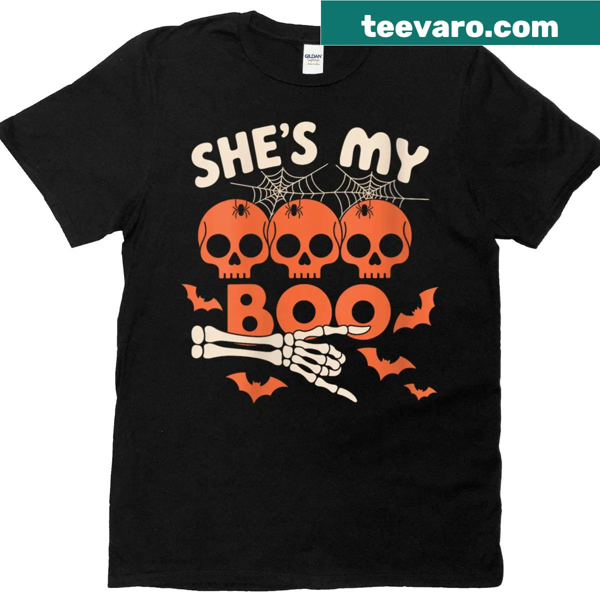 Cute skeleton couple T-shirt with the phrase 'She’s My Boo' — on a men's t-shirt