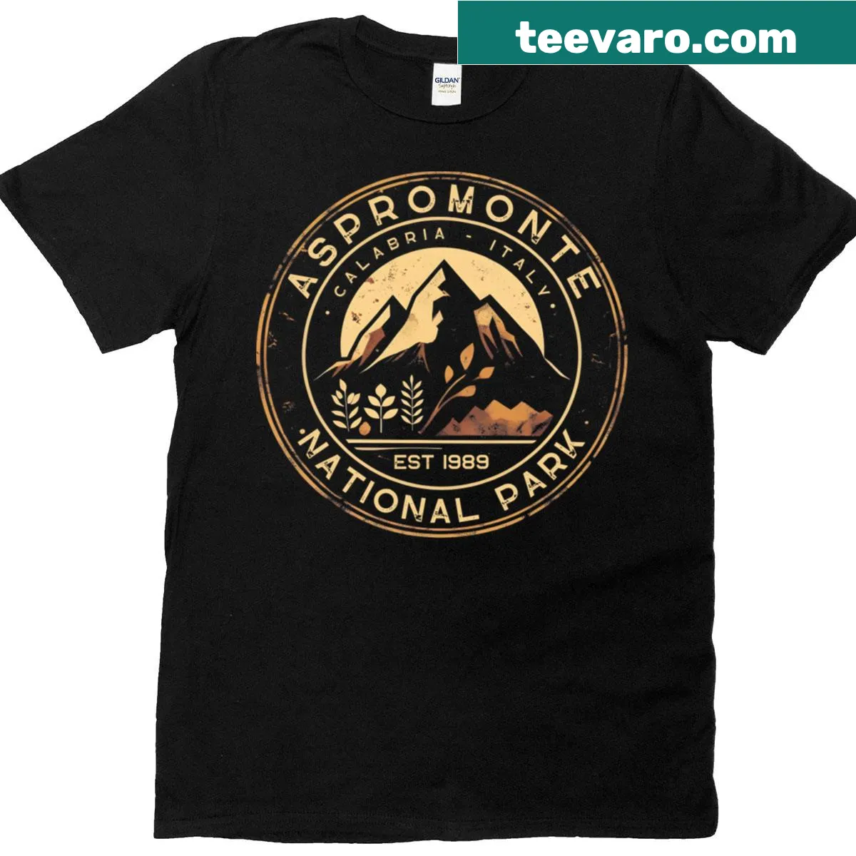 Illustration of Aspromonte National Park with mountains and greenery — on a men's t-shirt