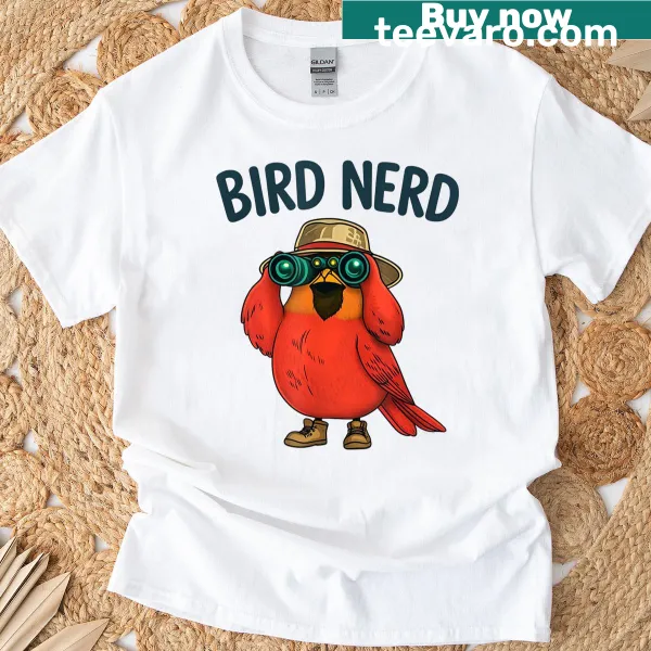 Funny Bird Nerd watching t-shirt with humorous text
