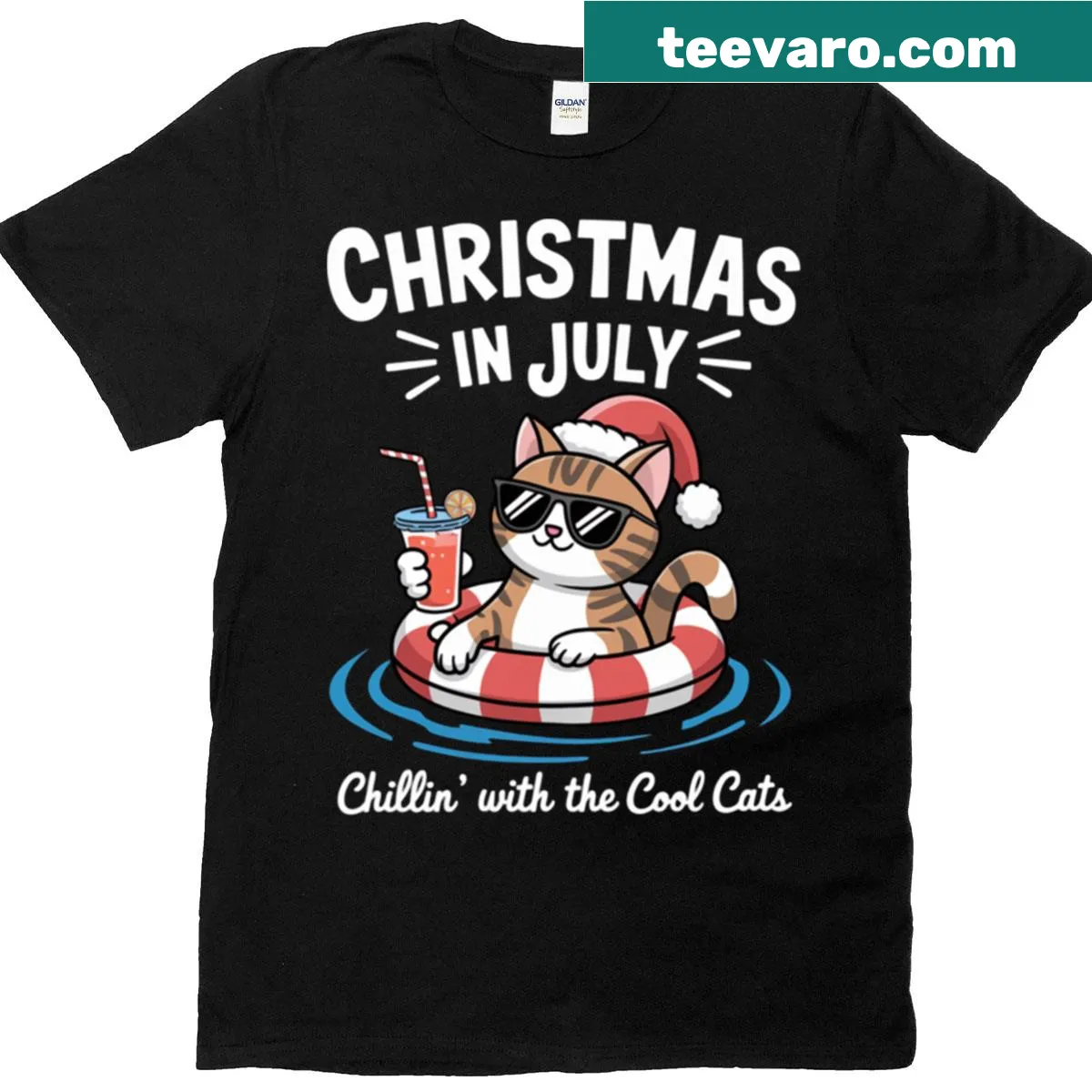 Cute illustration of cats celebrating Christmas in July on a T-shirt — on a men's t-shirt