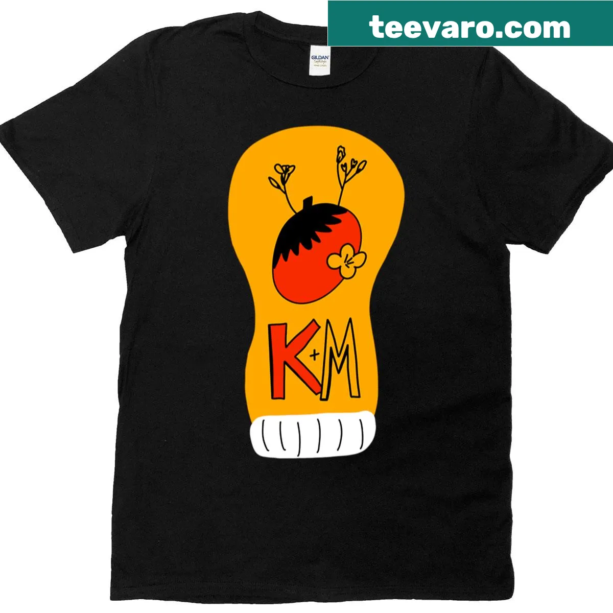 Oversized T-shirt with ketchup and mustard graphic — on a men's t-shirt