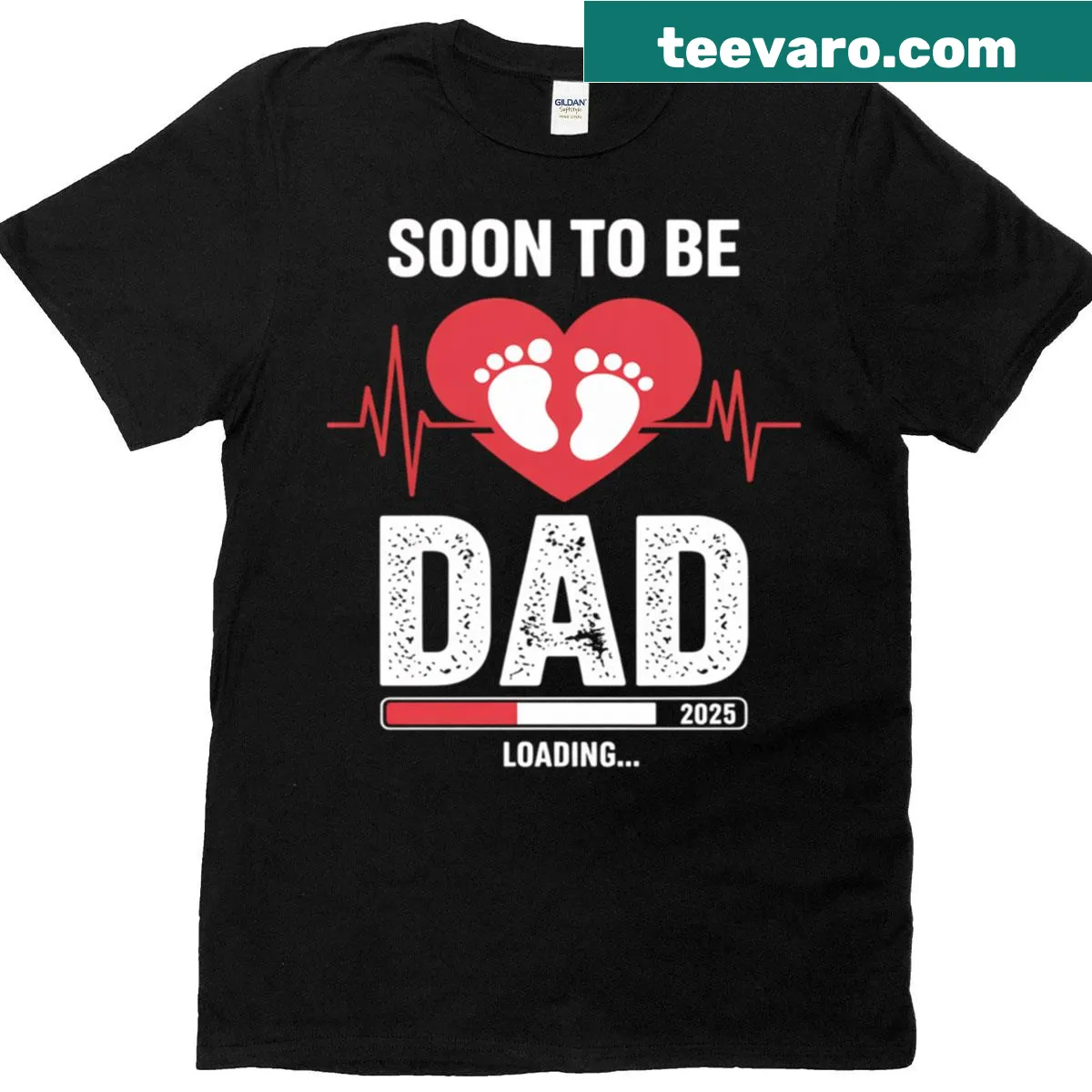 T-shirt announcing 'Soon To Be Daddy 2025' for expectant fathers — on a men's t-shirt