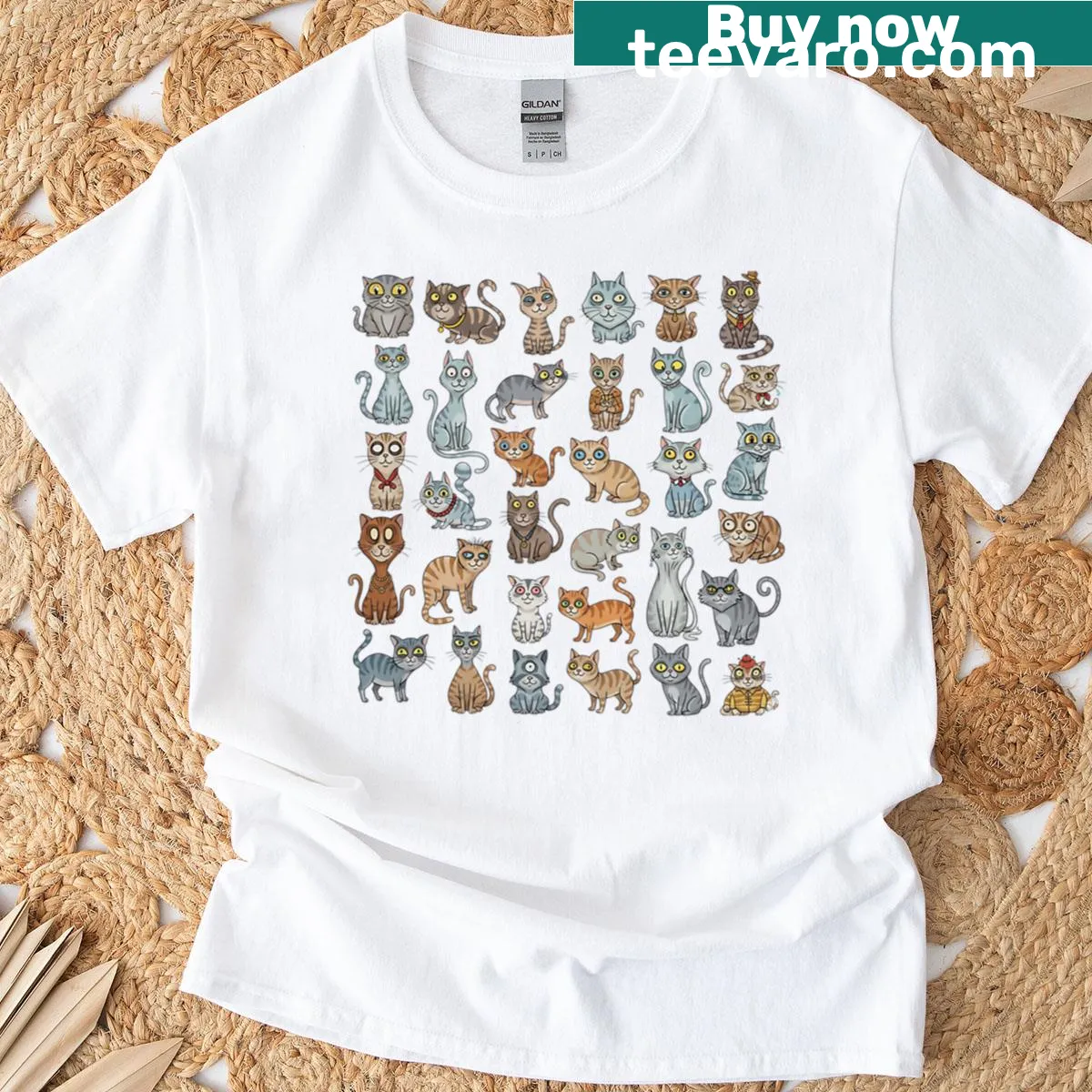 Illustration of big-eyed kitties on a fun T-shirt — on a men's t-shirt