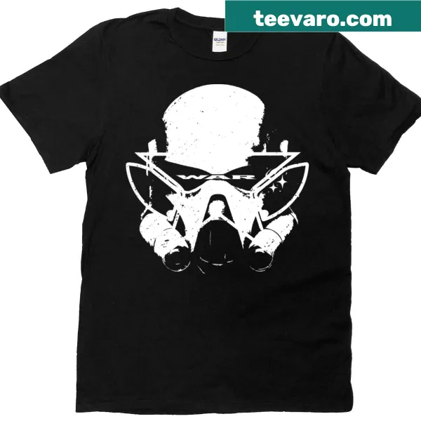 Edgy T-shirt with a fantasy theme featuring a visor and reflections