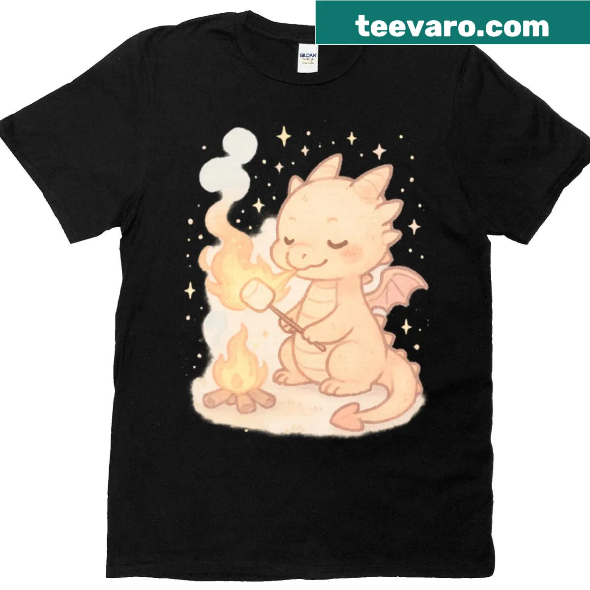 Oversized T-shirt with a dragon roasting marshmallows illustration — on a men's t-shirt