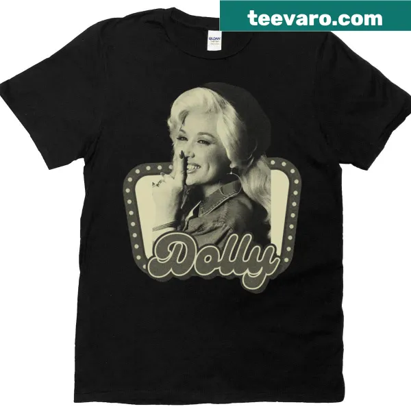 Vintage Dolly Parton graphic tee with the year 72