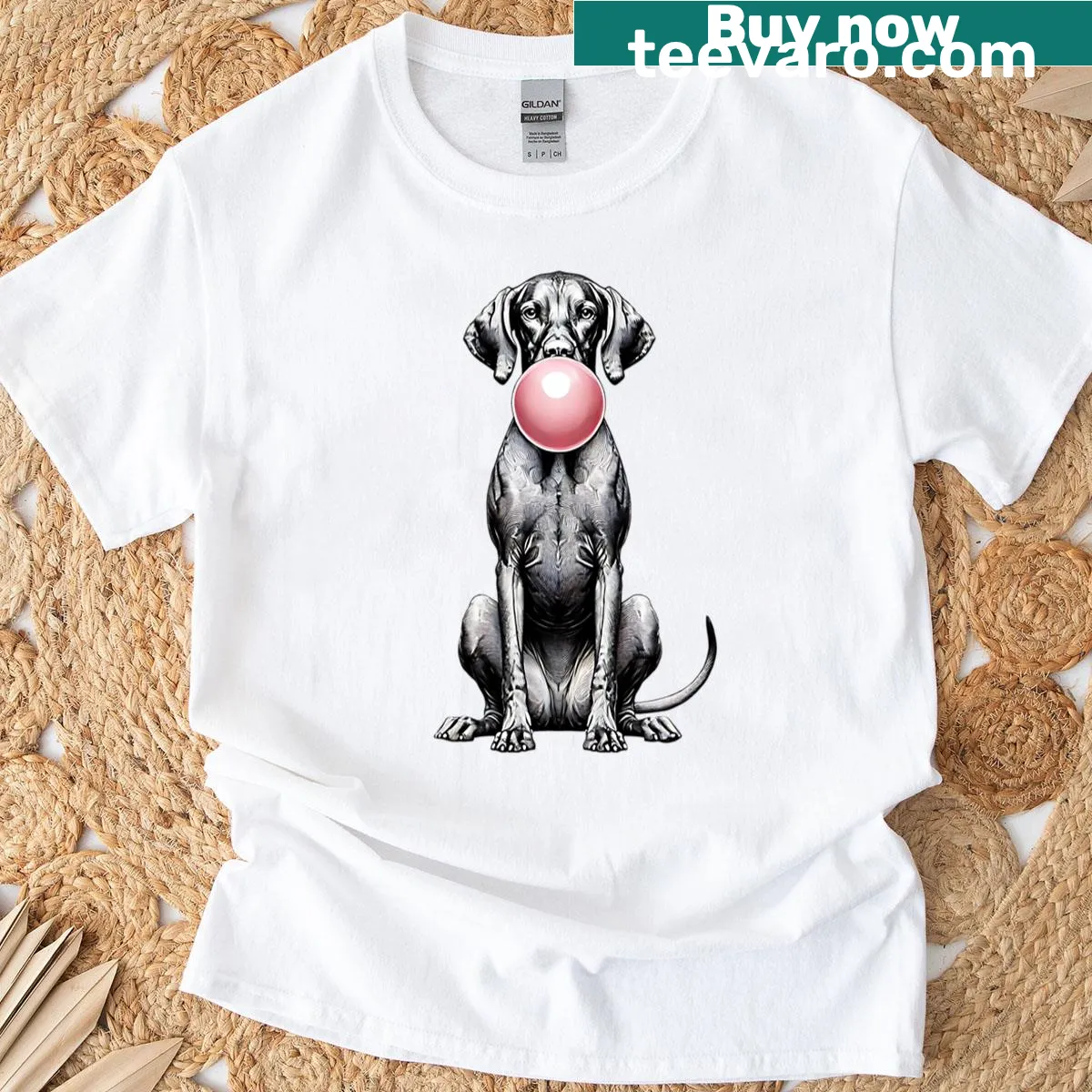 Vintage illustration of a Vizsla blowing bubble gum — on a men's t-shirt