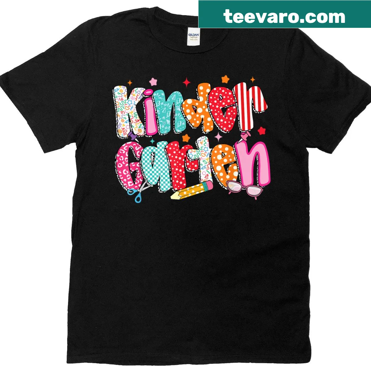 T-shirt with a teacher theme and bow design for girls — on a men's t-shirt