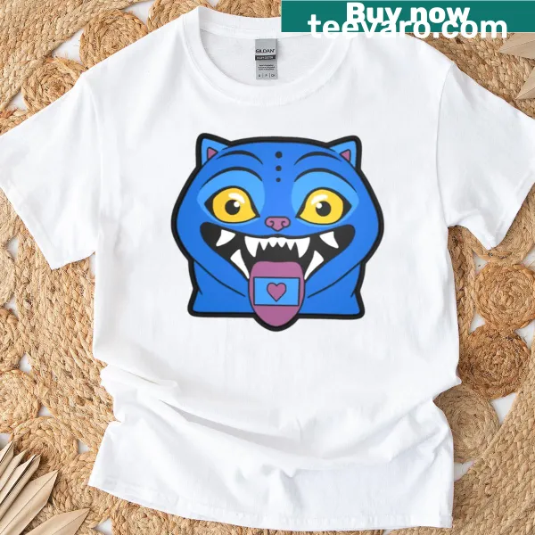 Playful Kpop-themed cat graphic on T-shirt