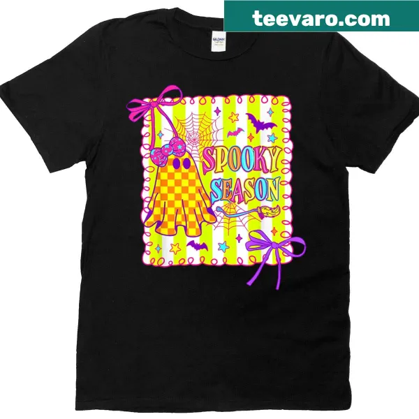 Cute ghost design with a bow on a checkered Halloween T-shirt