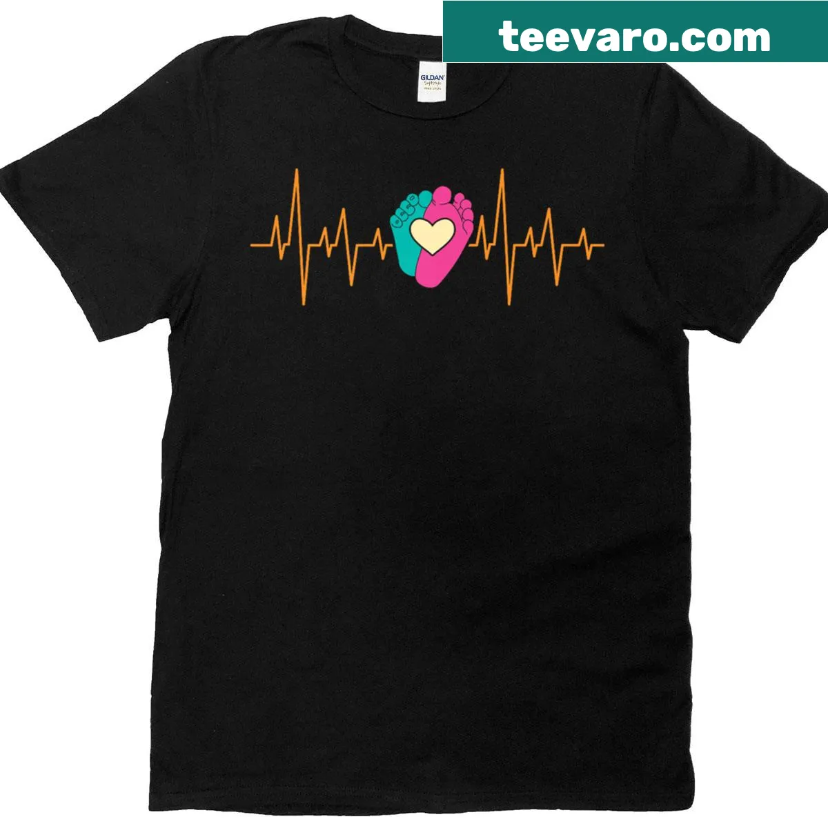 Funny pregnancy t-shirt with heartbeat graphic for future mothers — on a men's t-shirt