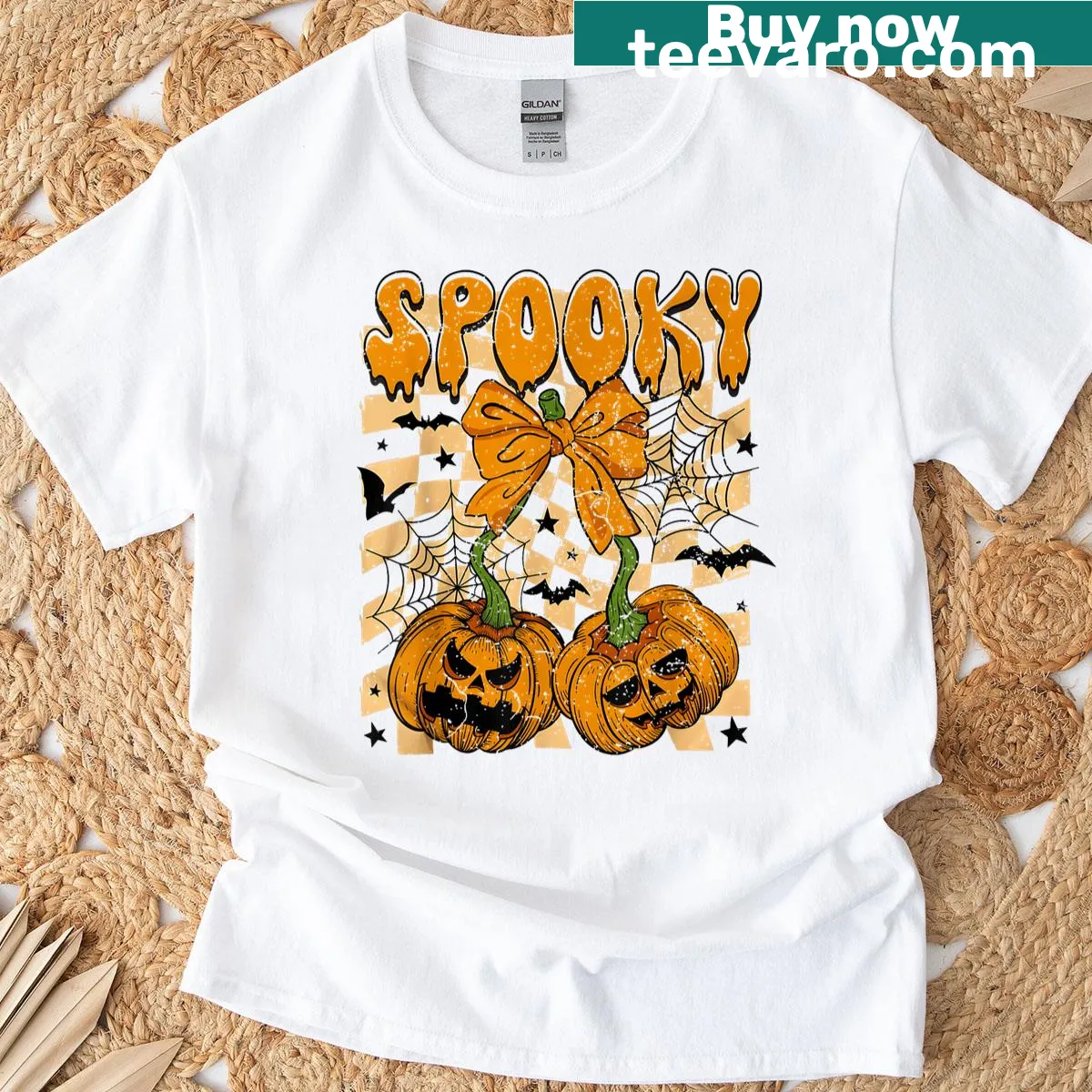 Cute pumpkin with bow design for Halloween on a kids' t-shirt — on a men's t-shirt