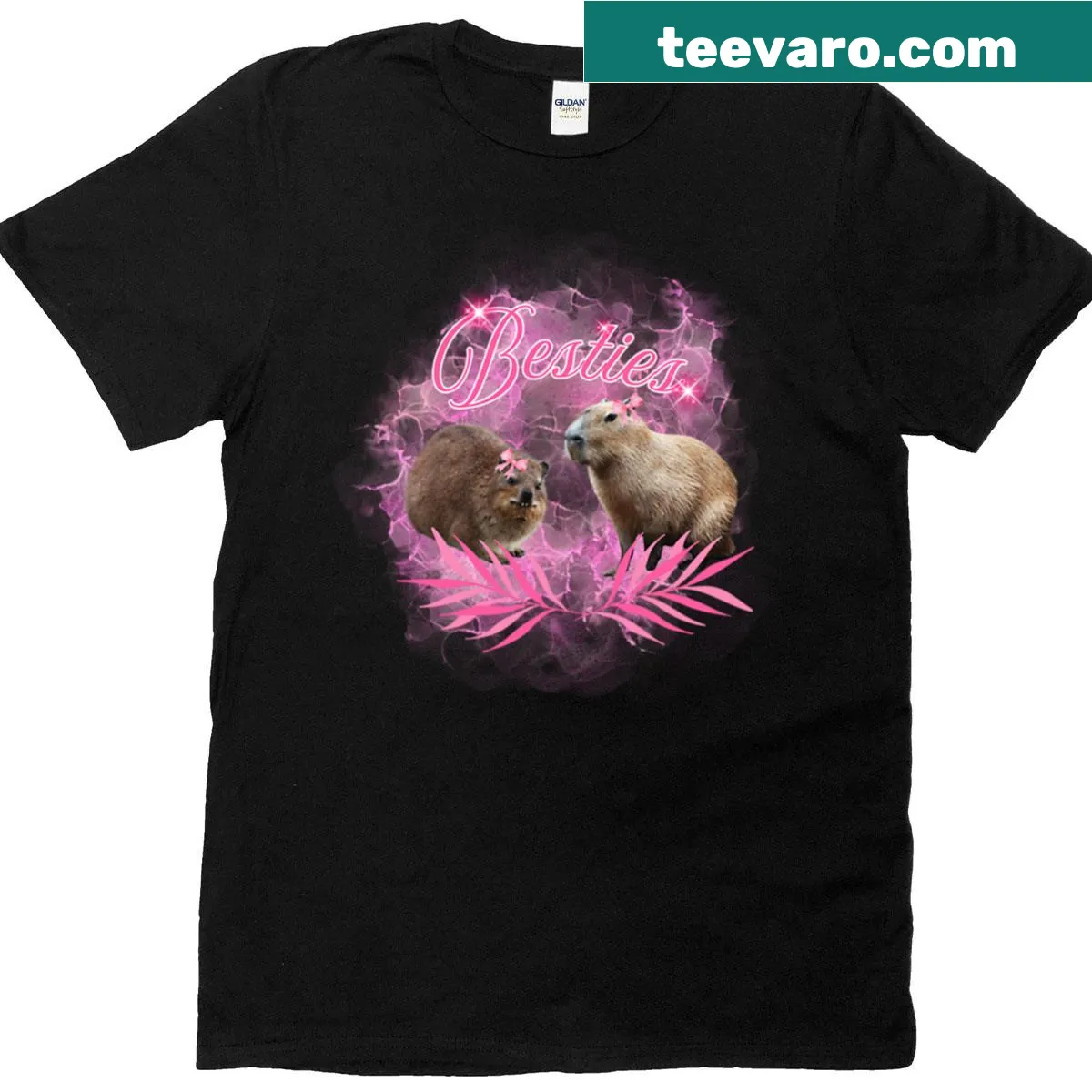Oversized T-shirt featuring a capybara and hyrax graphic in vintage style — on a men's t-shirt