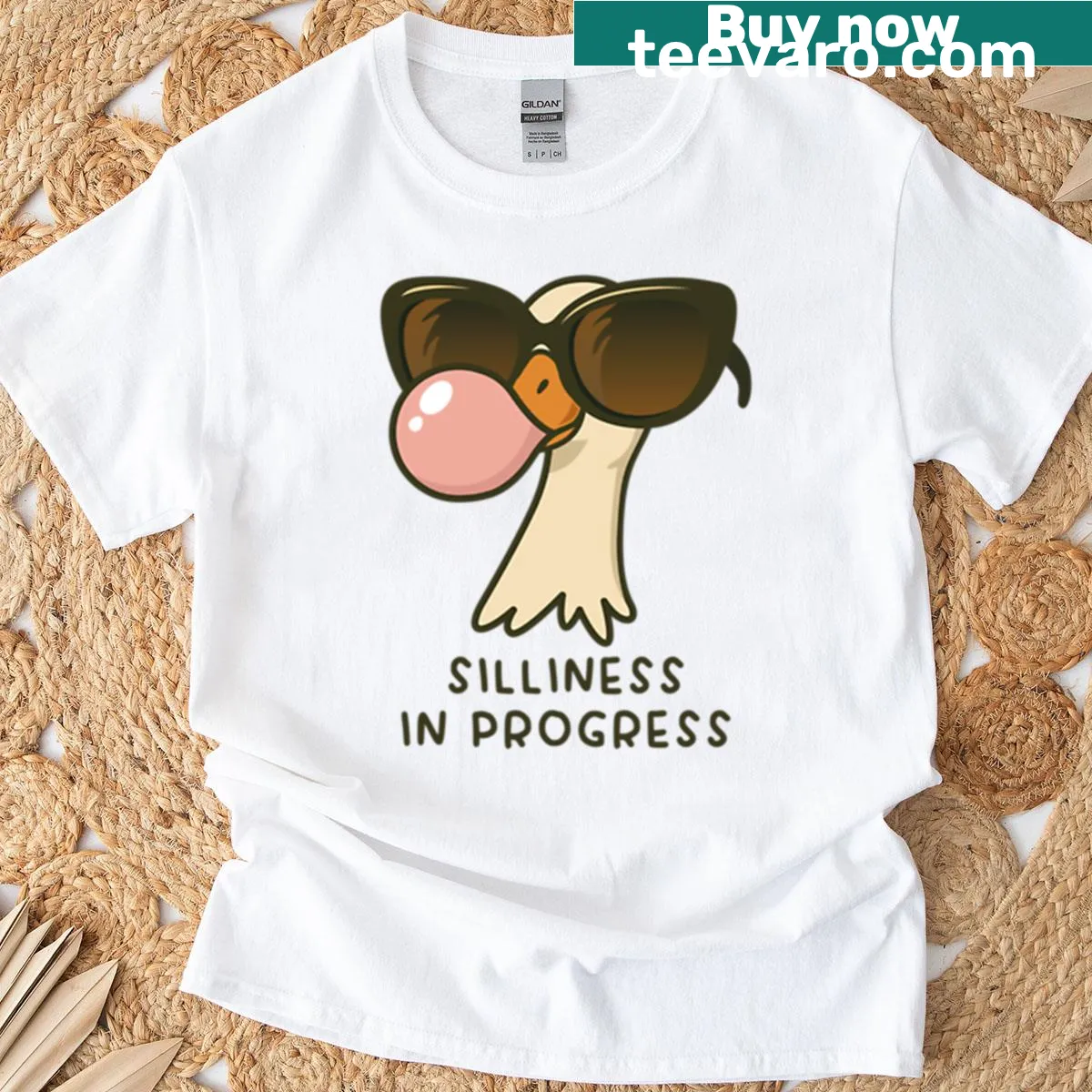 Funny goose illustration with sunglasses and bubble gum on t-shirt — on a men's t-shirt
