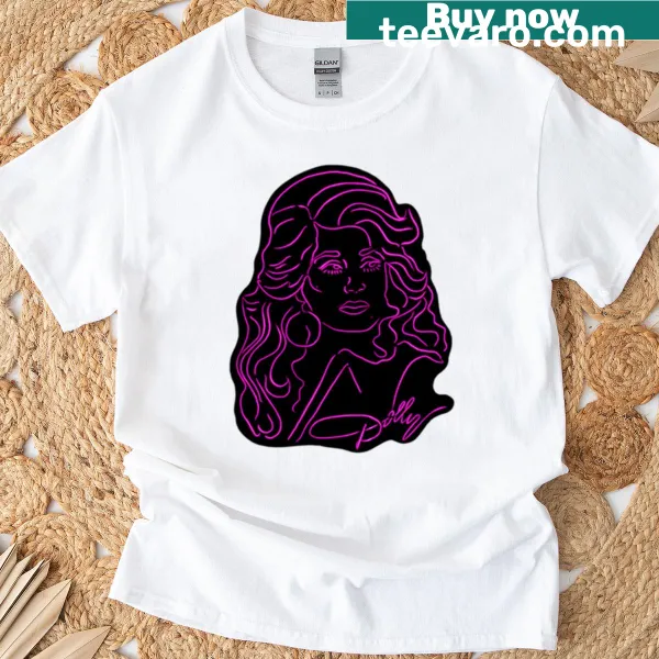 Illustration of Dolly Parton on oversized T-shirt