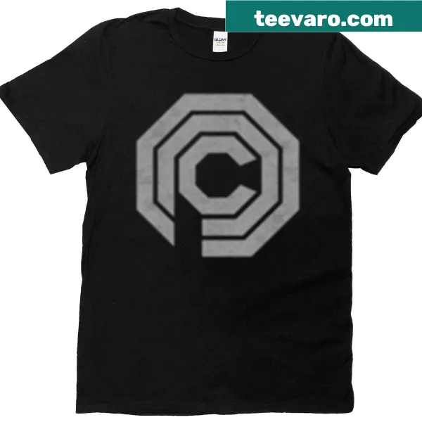Minimalist T-shirt with chest pocket design