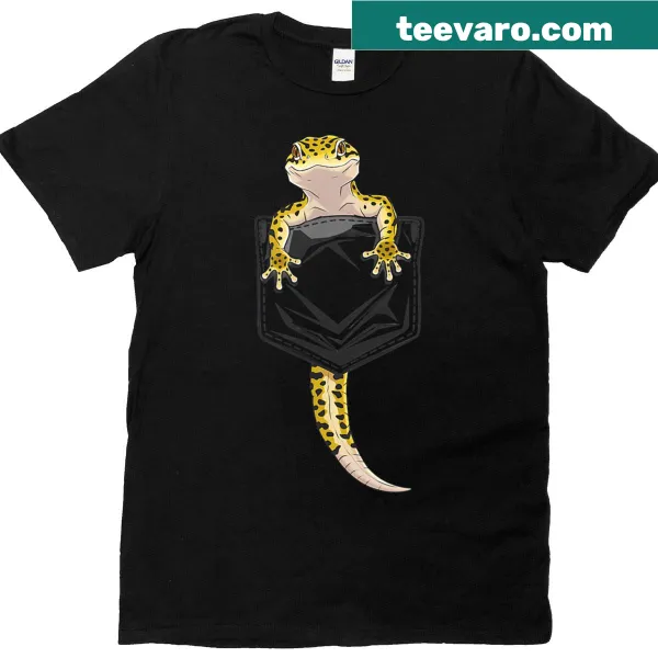 Cartoon leopard gecko peeking from pocket graphic
