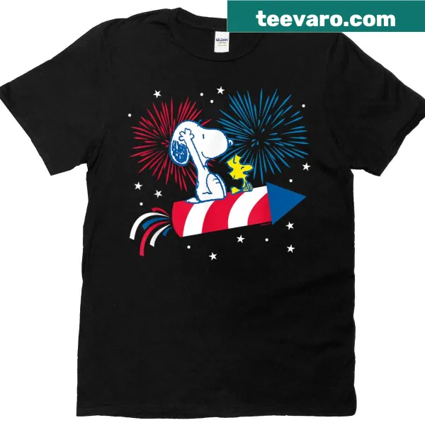 Snoopy and Woodstock celebrating July 4th with fireworks illustration